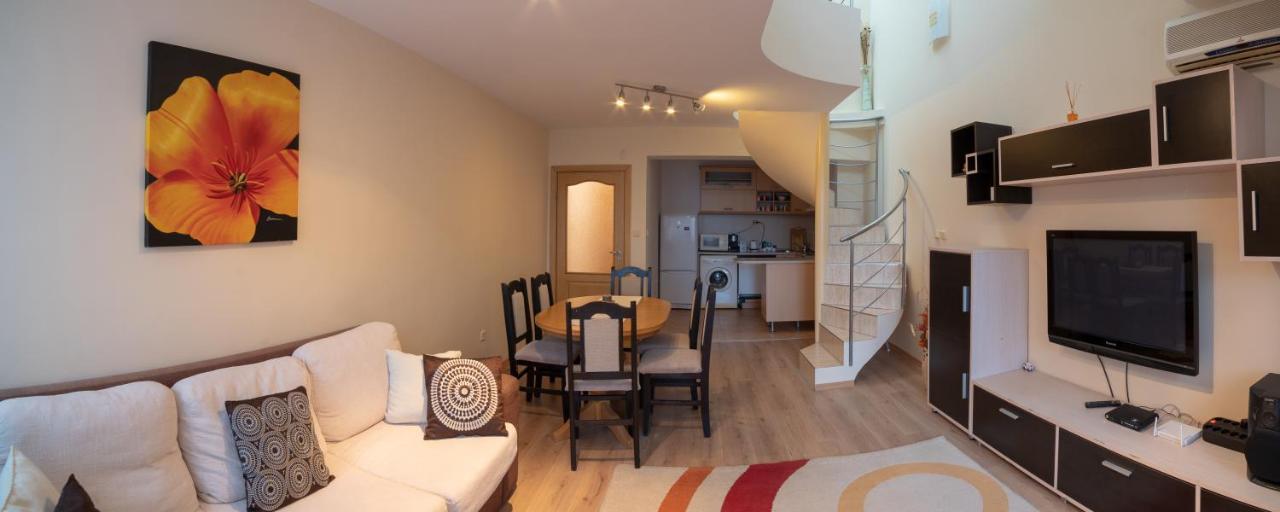 Maisonette Picadilly Varna Exterior photo
