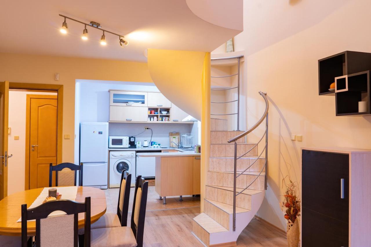 Maisonette Picadilly Varna Exterior photo